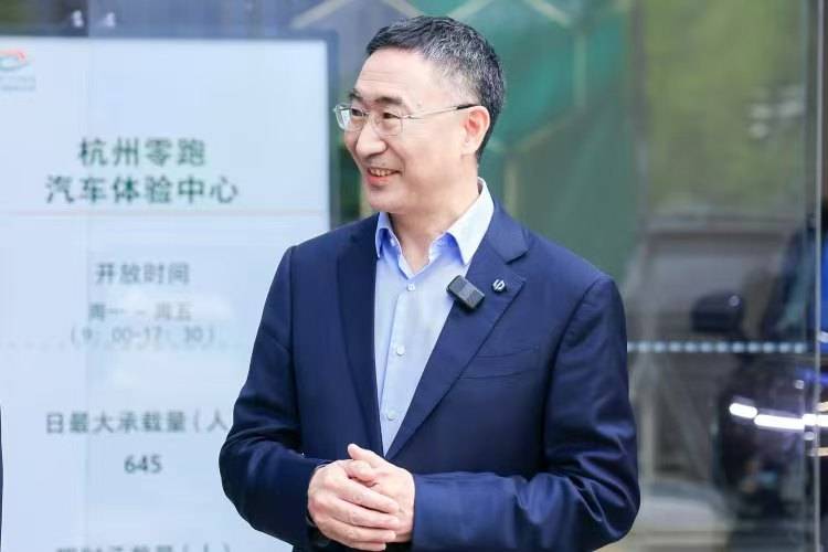 定州市商业联合会年会暨（2025）首届老非特产品展销会成功举办